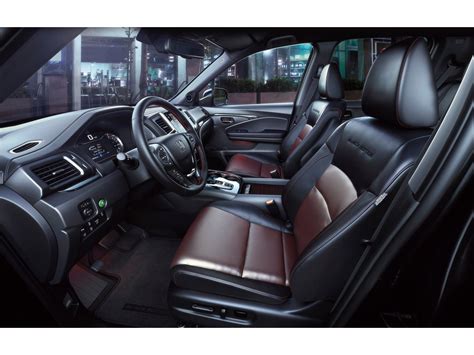 2020 Honda Ridgeline: 32 Interior Photos | U.S. News