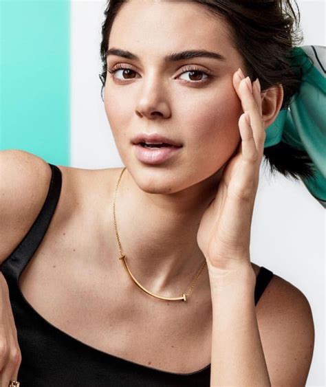 Kendall for Tiffany&Co’s T collection • #kendalljenner #tiffanyandc | Kendall jenner, Kendall ...