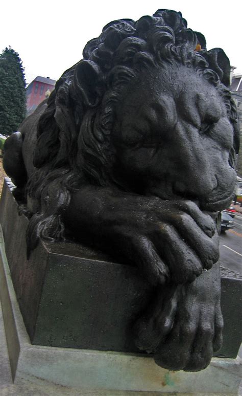 sleeping lion | lion statue in front of the Corcoran Gallery… | Flickr