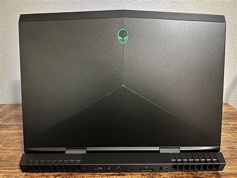 Alienware 17 R5 17.3" Laptop | i7-8750H, 16GB, 256B, GTX1070, WIN10 | eBay