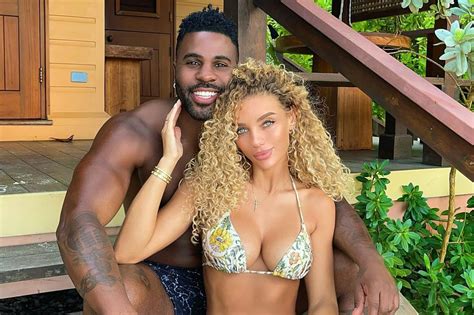 Jason Derulo, girlfriend Jena Frumes expecting first child