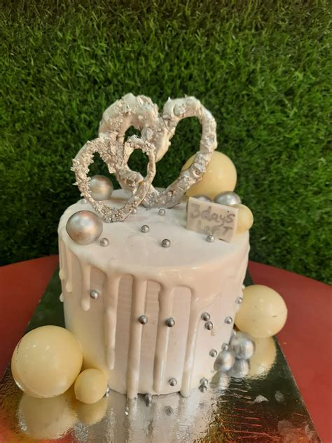 25th anniversary cake (1 kg) pineapple cake