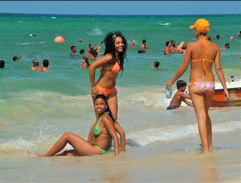 Havana-beach-girls-cuba | The History, Culture and Legacy of the People ...