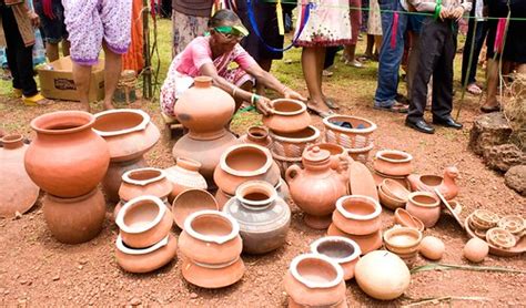 Goan Pottery 5 | A variety of traditional Goan clay pottery.… | Flickr