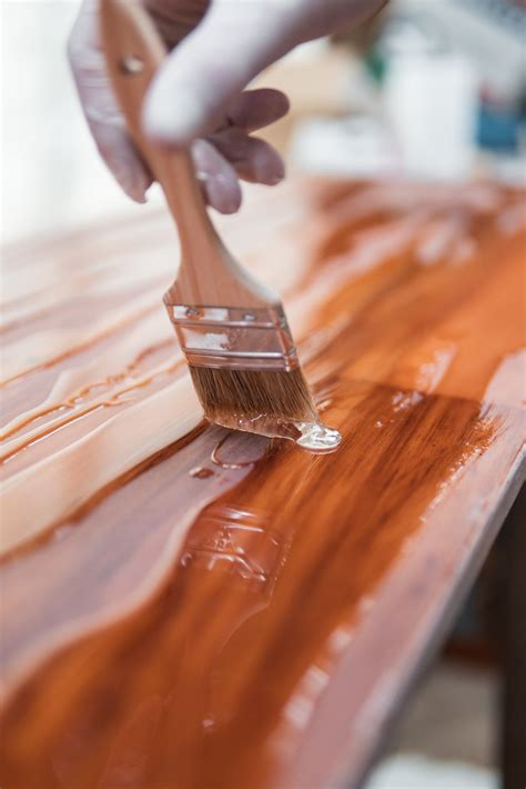How To Stain Wooden Furniture In 5 Easy Steps - Workshopedia