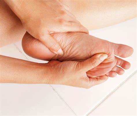 What is Foot Cellulitis? How to Prevent It and When to Worry