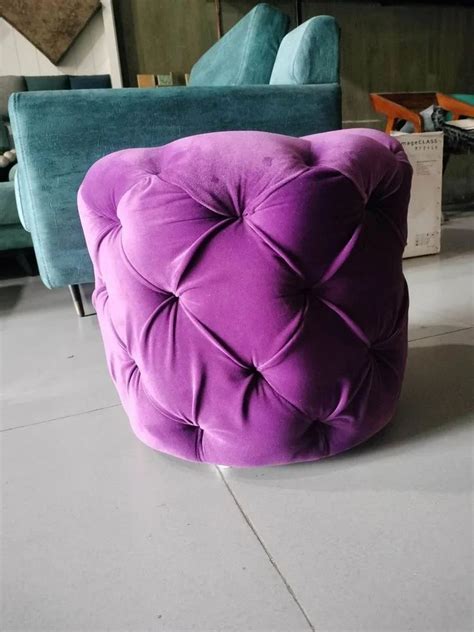 Ottomans(munda) at Rs 2200 | राउंड ओटोमन in Surat | ID: 2853595013497