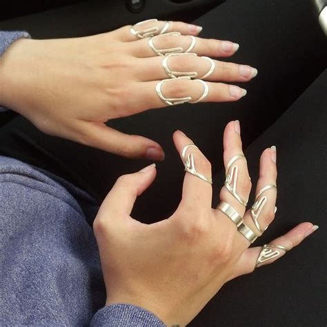 Lateral Supports! | Thumb rings, Finger rings, Rings for her