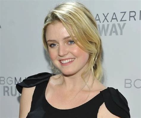 Lorraine Nicholson Biography, Height, Weight, Age, Movies, Husband ...