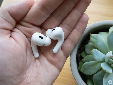 AirPods Pro (2nd-Gen) Review: Longer battery life and better sound