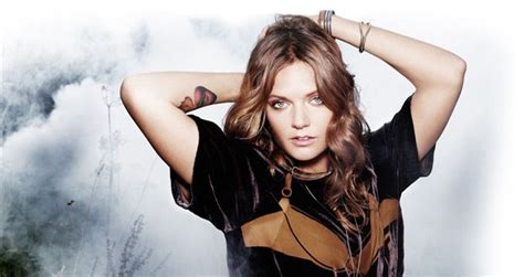 Tove Lo - Blue Lips (Album Review) - Cryptic Rock