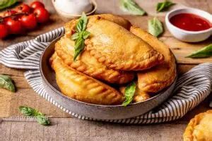 Homemade Panzerotti (Plus 10 Ideas for the Filling!) : Italian Recipe Book