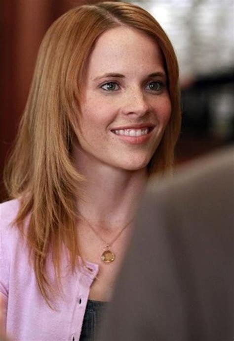 Switched at Birth Scoop on Daphne's "Profound" Struggle and the All-ASL Episode - TV Guide