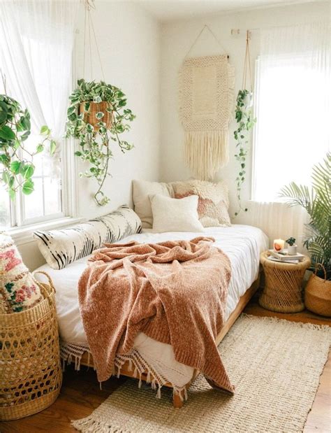 Our Favorite Boho Bedrooms (and How to Achieve the Look) | Schlafzimmer ...