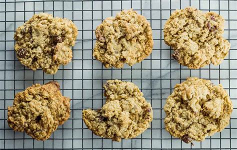 Chewy Sourdough Discard Oatmeal Cookies - MAKE IT DOUGH