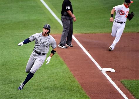 WATCH: Aaron Judge blasts three-run game-winning HR in the ninth