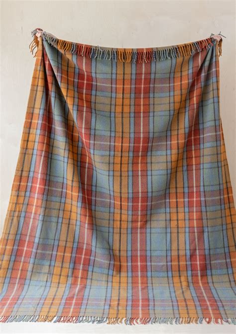 Buchanan Antique Tartan Wool Blanket | The Tartan Blanket Co.