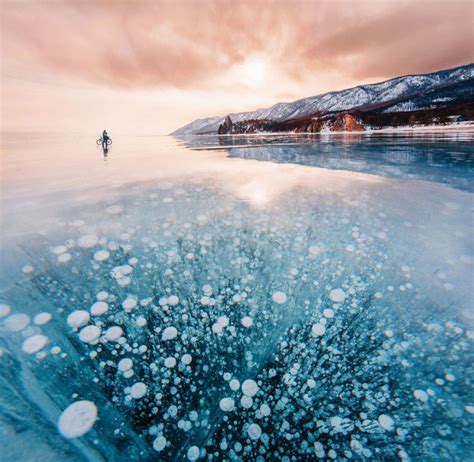 Photographing Frozen Baikal: The Deepest and Oldest Lake On Earth | PetaPixel