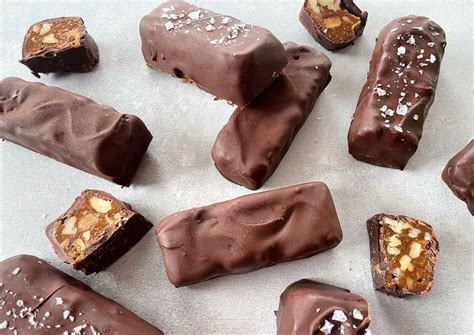 Homemade Chocolate Candy Bars Recipe | Easy Healthy Dessert