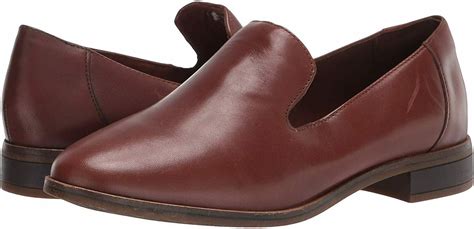 Clarks Womens Trish Style Leather Slip-On Venetian Loafers - Walmart.com