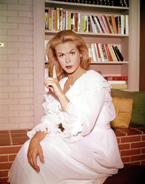 ELIZABETH MONTGOMERY in BEWITCHED -1964-. Photograph by Album - Fine ...