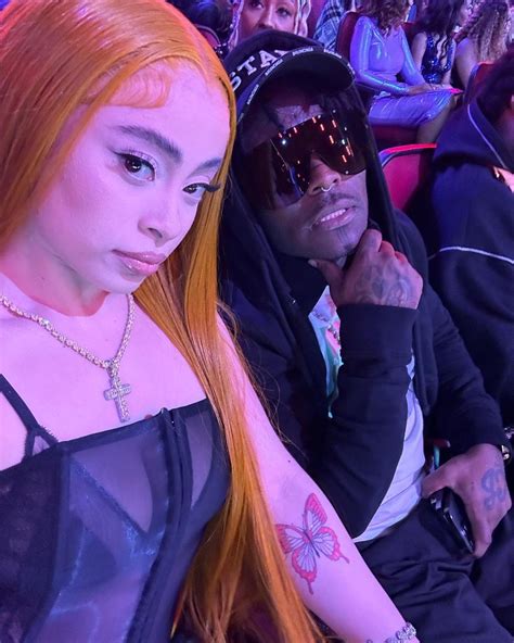 JT Threw Phone At Lil Uzi Vert After Posing With Ice Spice At BET ...