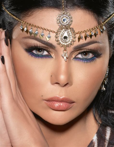 Arabic Makeup - Homecare24