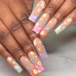 The 13 Hottest Summer Nail Trends in 2023 | Darcy