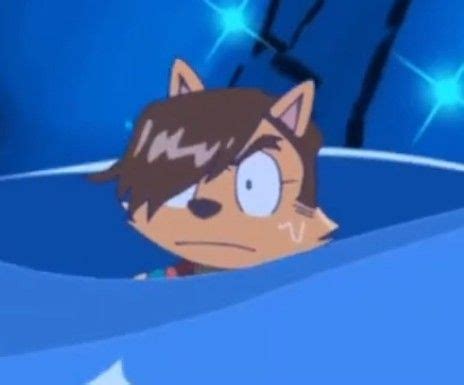 Kaiketsu Zorori | Cartoon Cat Hiding in Water