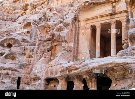 Historical Petra ruins in the Jordan Stock Photo - Alamy