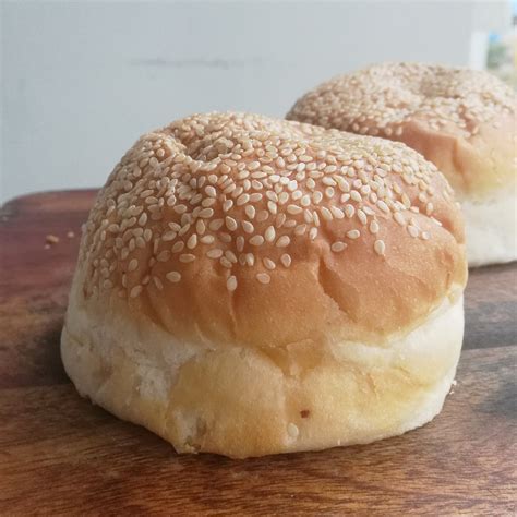 Best Burger Buns Australia at Mike Hopper blog