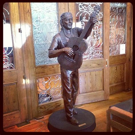 Willie Nelson @ Buck Owens Crystal Palace | www.stillisstillmoving.com