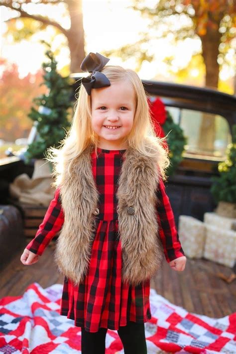 Christmas photo, buffalo plaid, fur vest, toddler girl Christmas Photographer: Megan Wi… | Kids ...