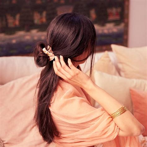 The Benefits of Silk For Your Hair – Mauli Rituals