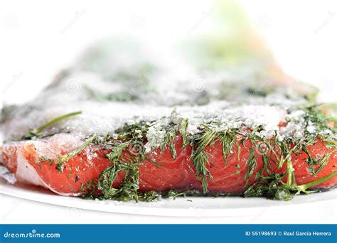 Marinated Salmon with Dill and Black Pepper. Stock Image - Image of green, fillet: 55198693