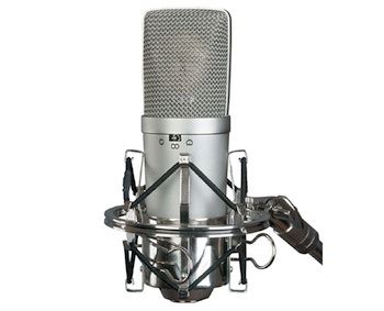 What's the Difference Between Condenser and Dynamic Microphones?