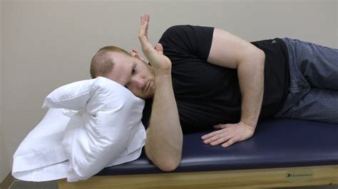 Rotator Cuff Stretches For Shoulder Injuries - YouTube