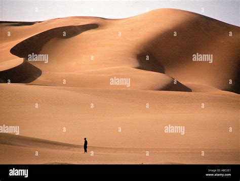 Sahara Desert, Algeria Stock Photo - Alamy