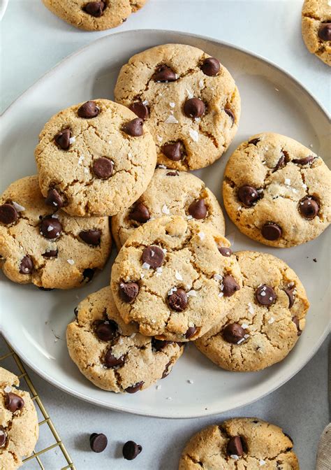 Healthy Chocolate Chip Cookies - Eat Yourself Skinny