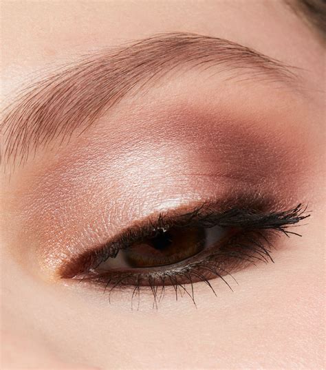 MAC Eye Love Surprises Eyeshadow Palette | Harrods CA