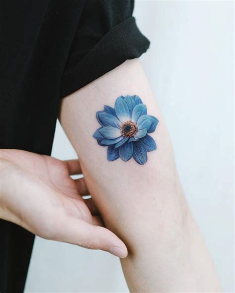 Top 65+ delilah flower tattoo best - in.eteachers