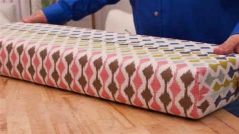 How To Make A Box Cushion In 30 Minutes