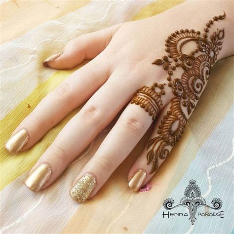 Details more than 80 one finger mehndi latest - seven.edu.vn