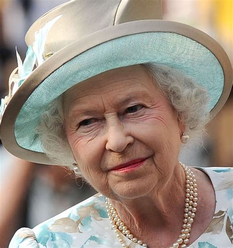 Her Majesty The Queen dies aged 96 - Country Life - TrendRadars