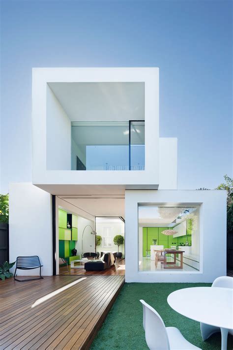 House Exterior Colors - 11 Modern White Houses From Around The World