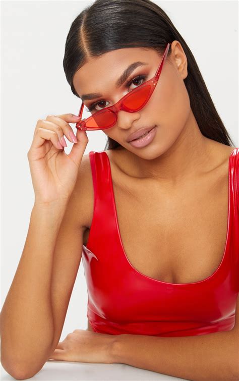Red Cat Eye Skinny Sunglasses | Accessories | PrettyLittleThing IE