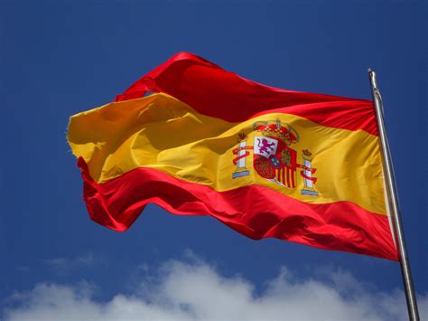 5 fun cultural differences between Northern Europe and Spain