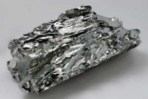 Molybdenum Facts, Symbol, Discovery, Properties, Uses