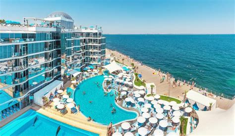 10 Resort Cities in Ukraine and The Most Incredible Miracles