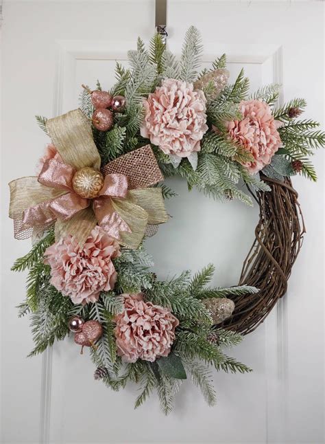 Rose Gold Christmas Wreath Elegant Wreath Winter Decor | Etsy | Rose gold christmas, Gold ...